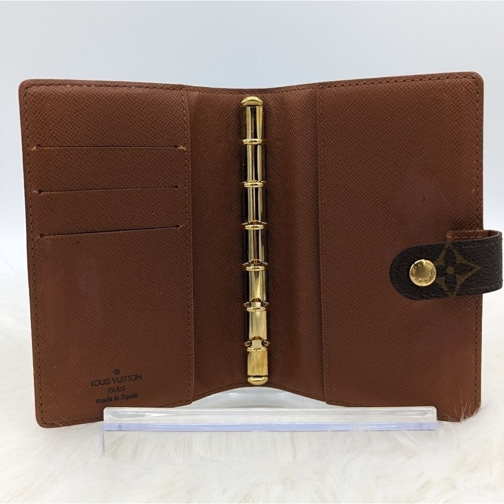 Louis Vuitton Small Ring Agenda  Cover - Picture 8 of 8
